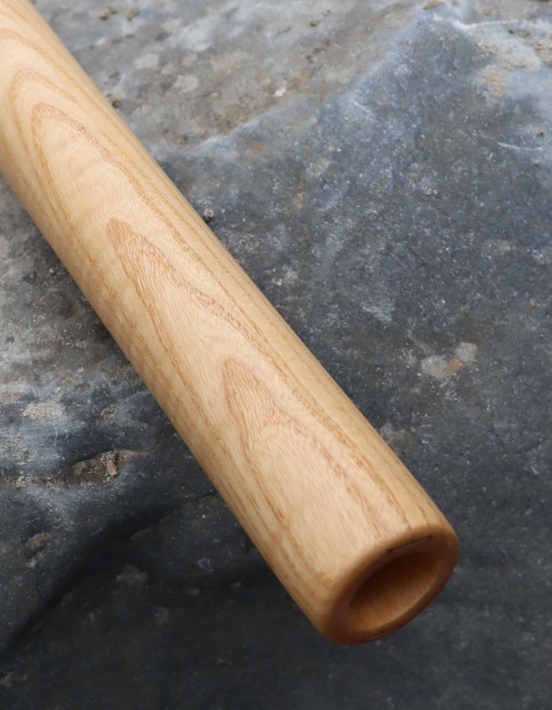 Didgeridoo Highend aus schweizer Eschenholz E 152 cm